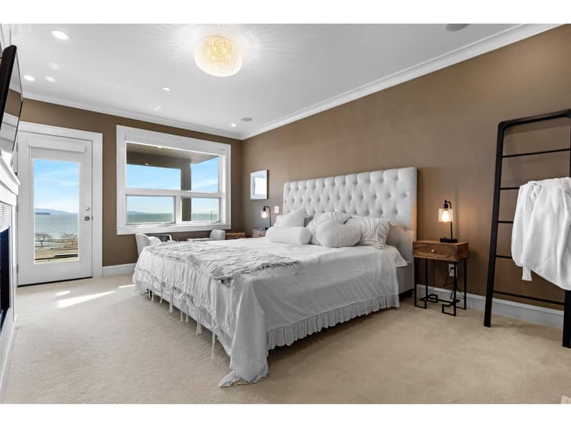 14786 MCDONALD AVENUE, White Rock, photo 6