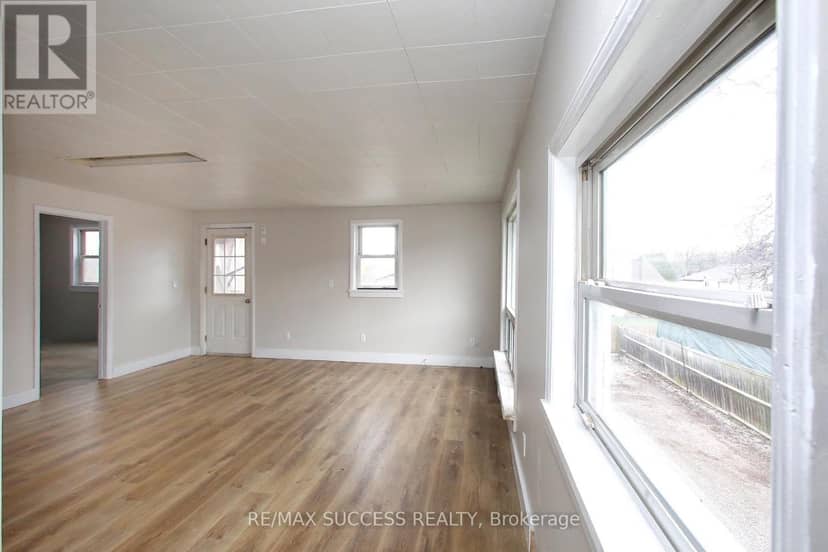 22 & 24 River Street — photo 10 of 40