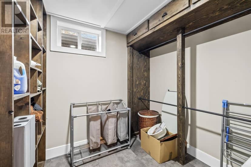 98 Oak Drive — photo 24 of 40