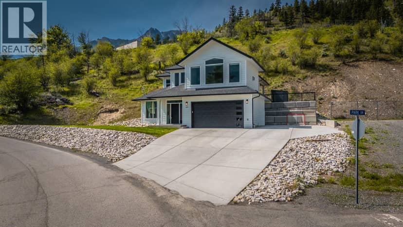 293 PARK Drive, Lillooet
