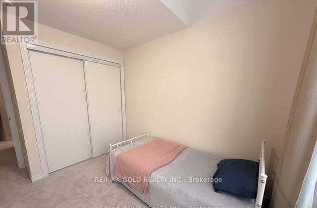 86 Molozzi Street — photo 27 of 30