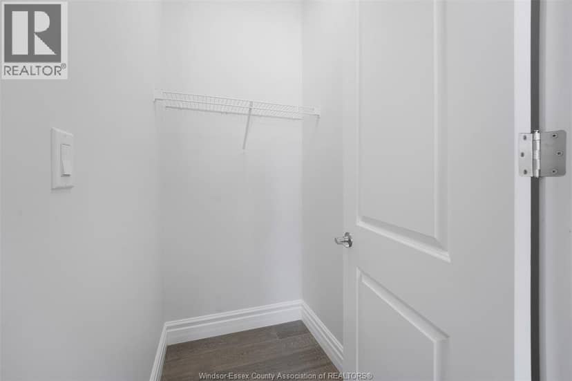 85 Kingsbridge — photo 23 of 40