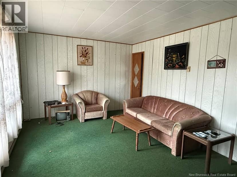 373 Howard Road — photo 9 of 25