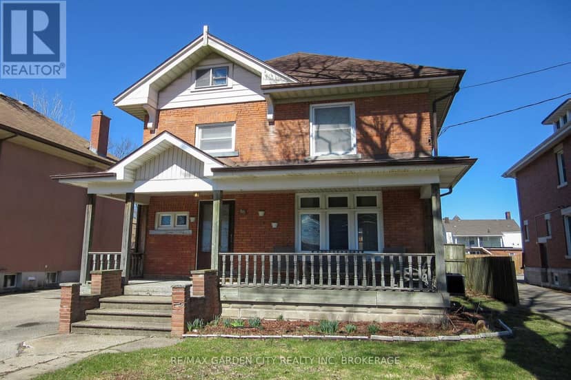 86 Griffith Street — photo 2 of 40