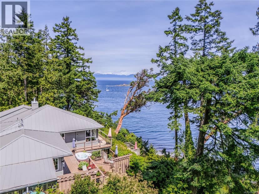 1130 Berry Point Rd, Gabriola Island