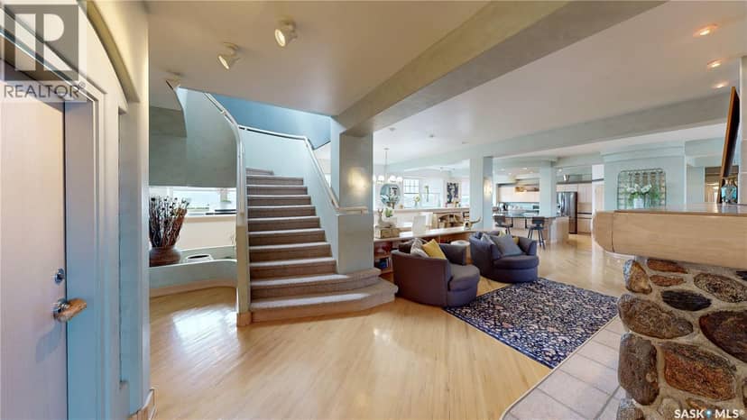 400 1150 Rose STREET — photo 7 of 40