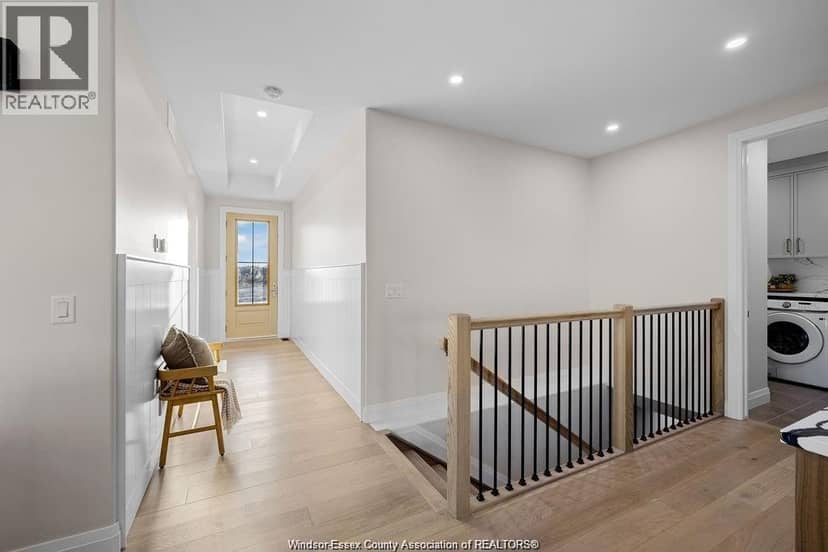 7578 Silverleaf Lane — photo 4 of 30