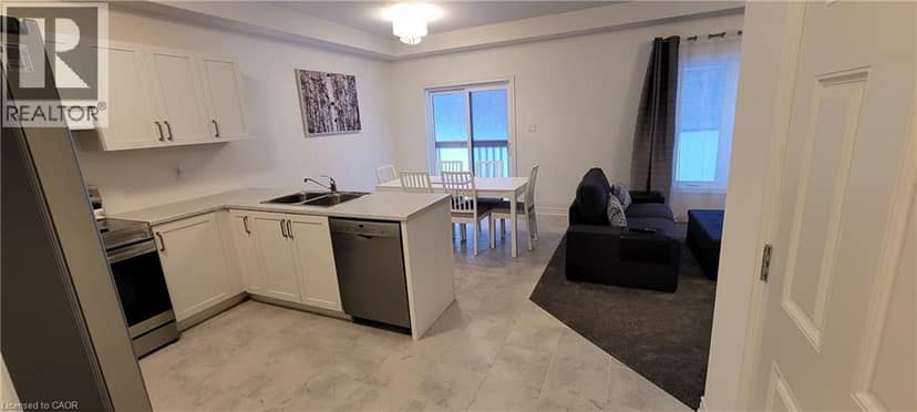 12 MITCHELL Avenue — photo 15 of 32
