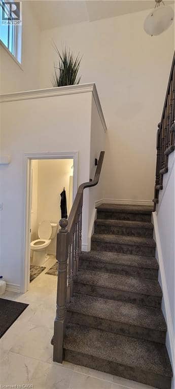 12 MITCHELL Avenue — photo 9 of 32
