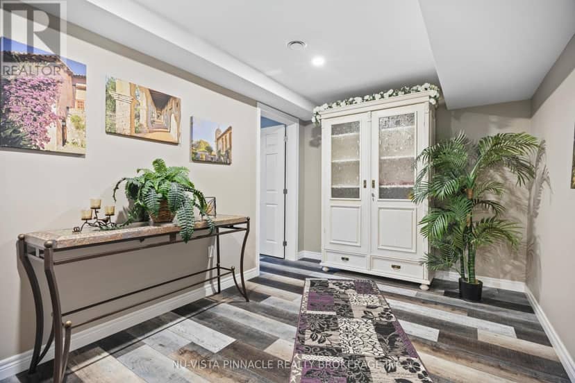 3864 St Clair Parkway — photo 24 of 38