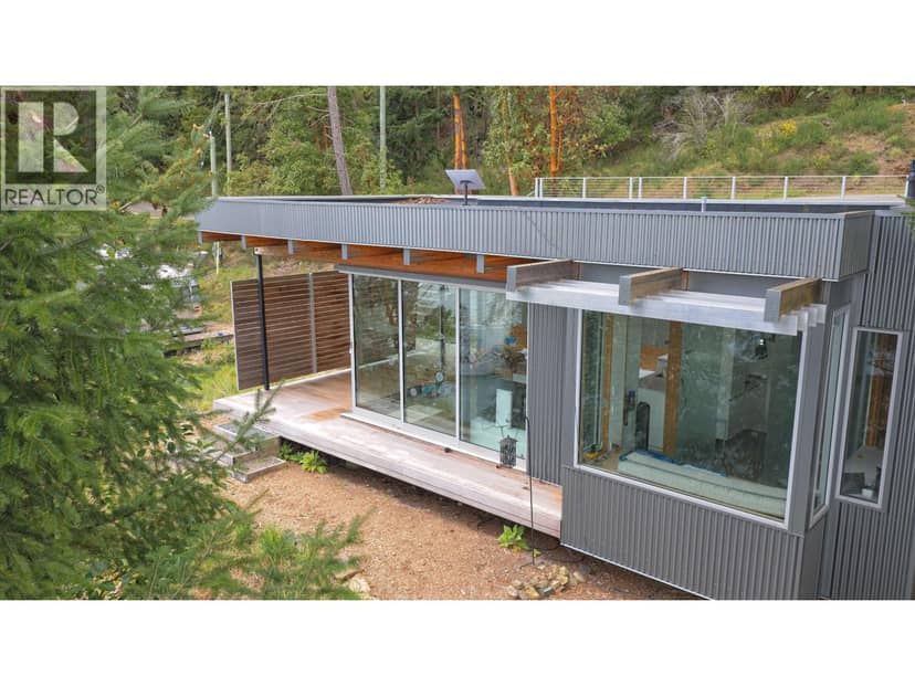 240 OLD SCOTT ROAD, Salt Spring, photo 8