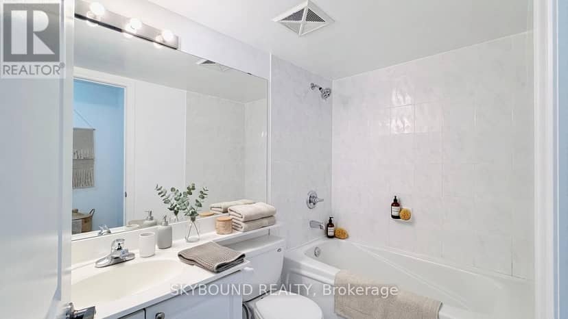 1209 - 35 Bales Avenue, Toronto, photo 6