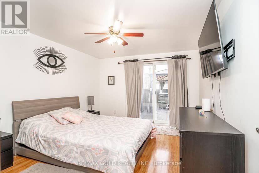 53 Davenport Crescent — photo 19 of 40