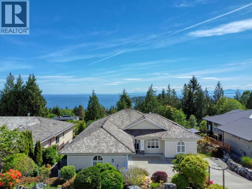 6169 MIKA ROAD, Sechelt