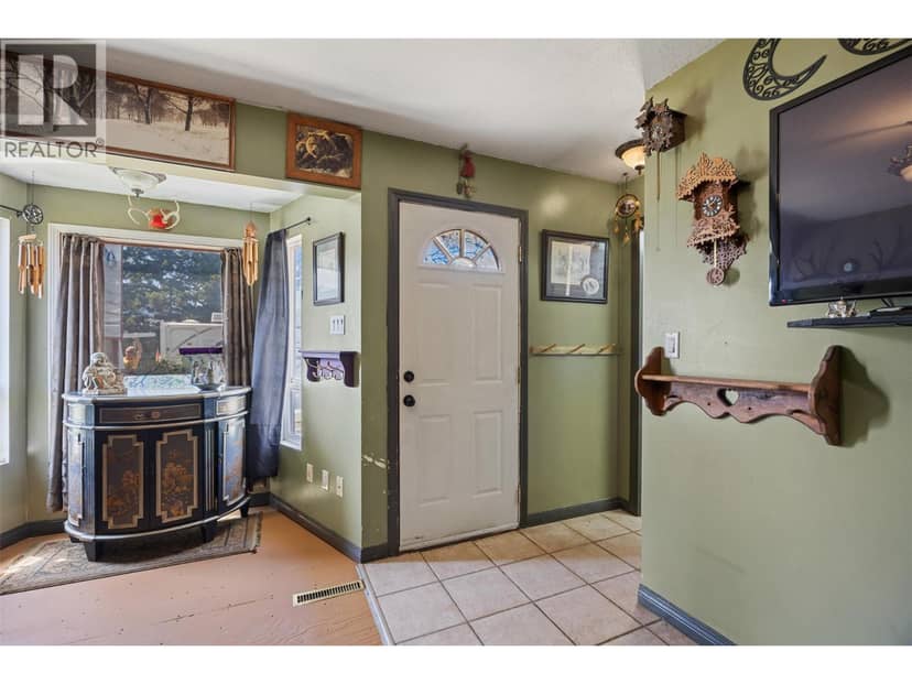 2287 Granite Avenue, Merritt, photo 4