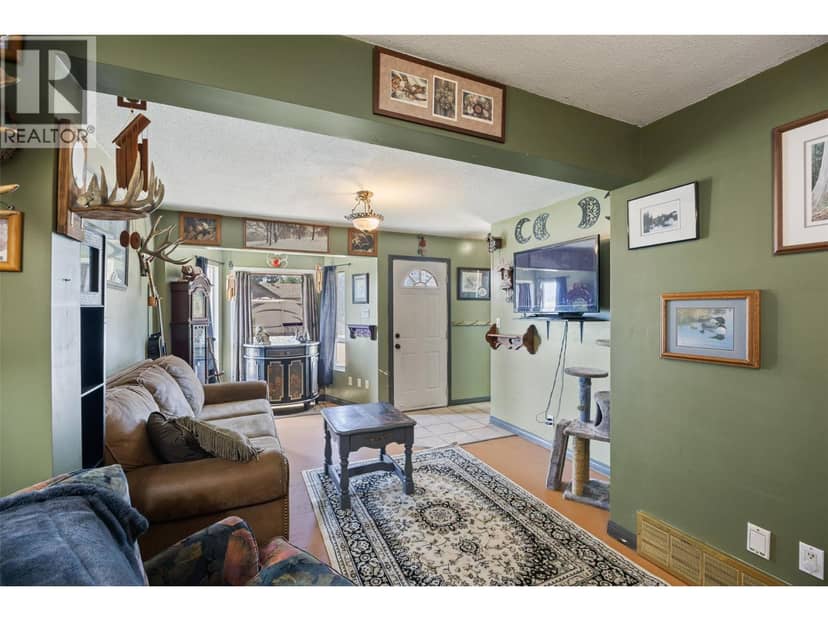 2287 Granite Avenue, Merritt, photo 7