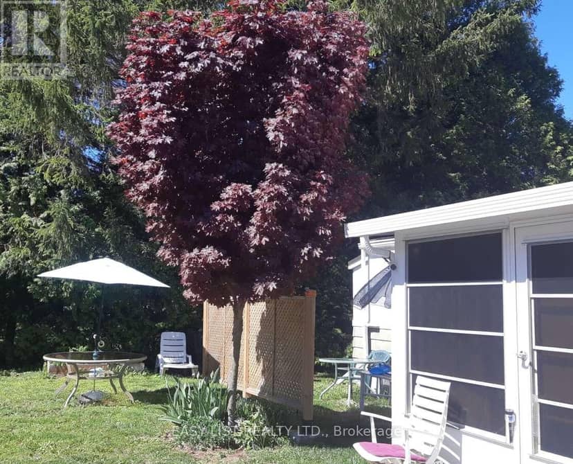 18 Sutton Drive — photo 3 of 20