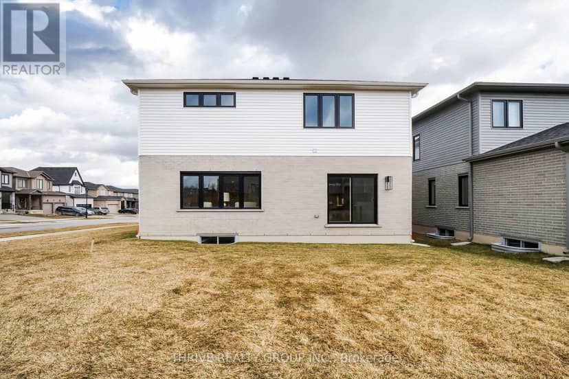 3 Basil Crescent — photo 31 of 31