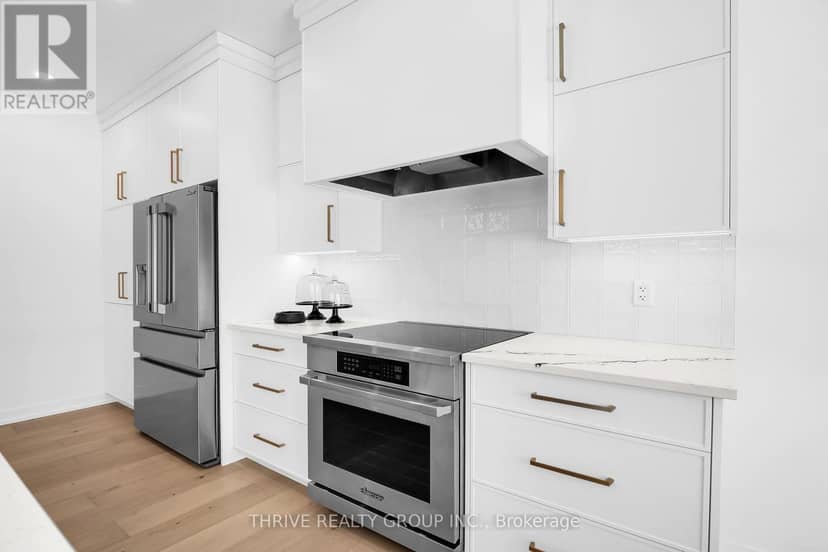 3 Basil Crescent — photo 6 of 31