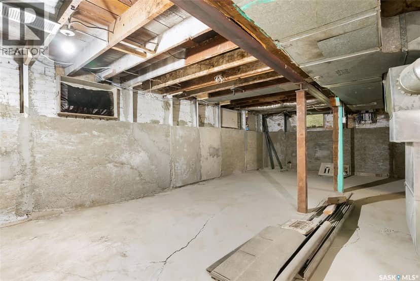 2358 Montreal STREET — photo 31 of 36