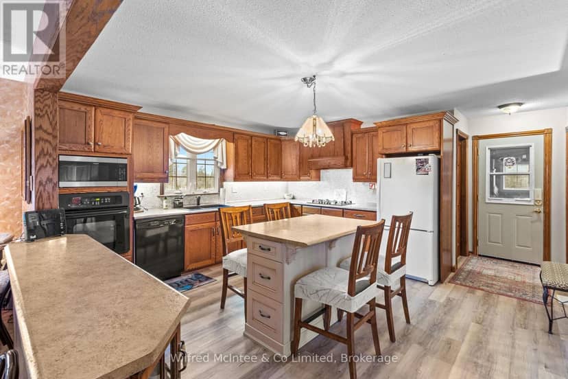 333424 Concession 1 — photo 8 of 40