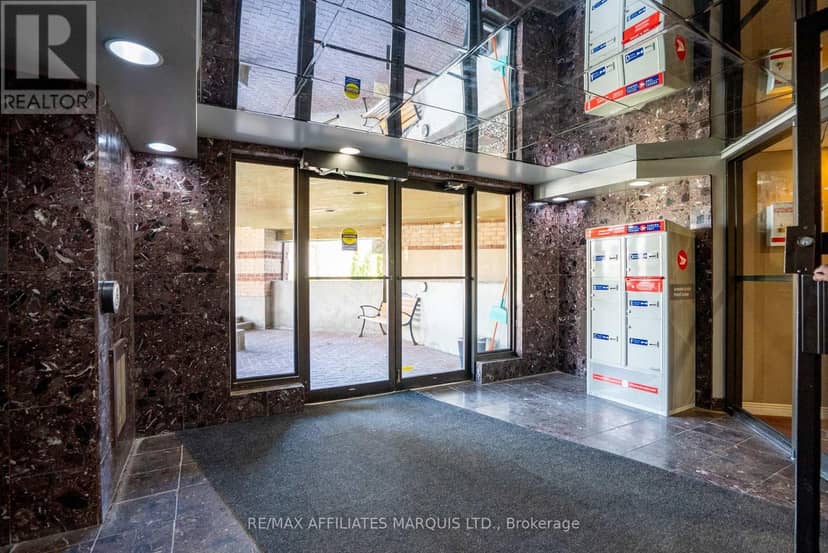408 - 121 Water Street W — photo 4 of 25