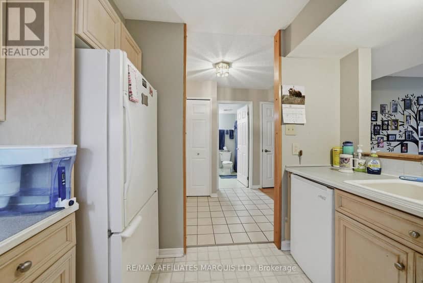 408 - 121 Water Street W — photo 9 of 25