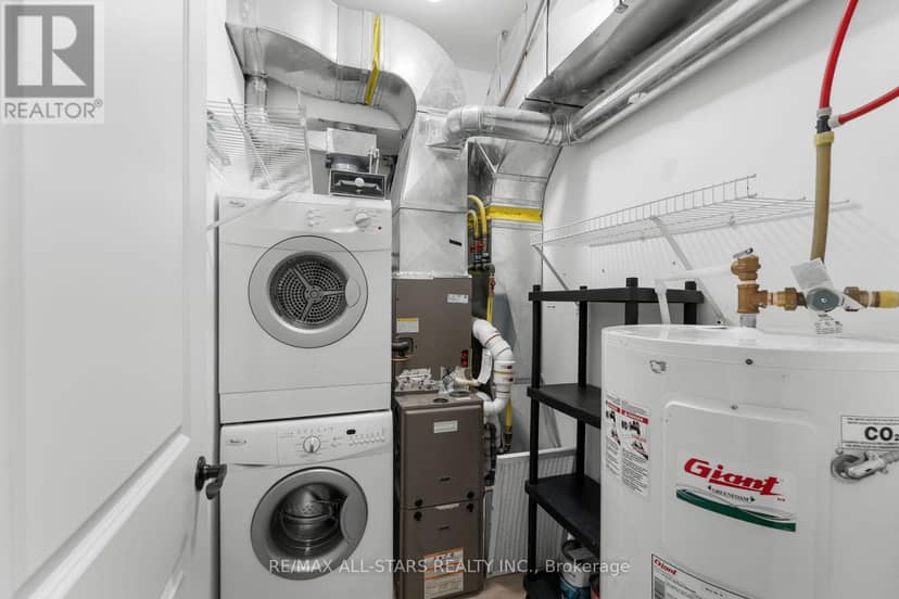 104 - 94 Francis Street W — photo 25 of 33