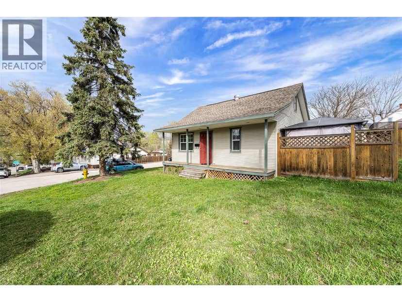 1915 33 Street, Vernon