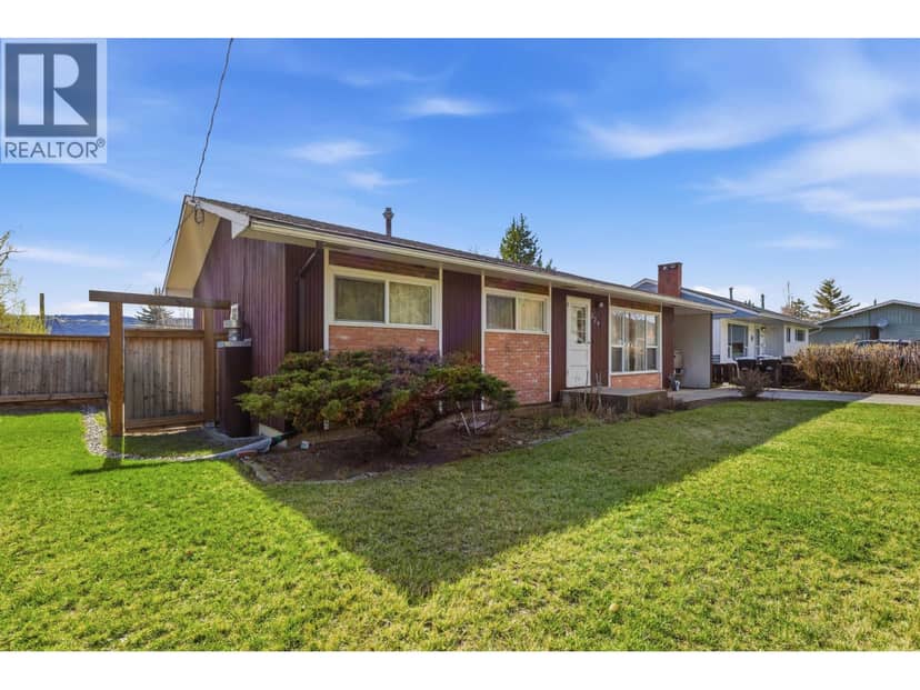 529 N NINTH AVENUE, Williams Lake, photo 2
