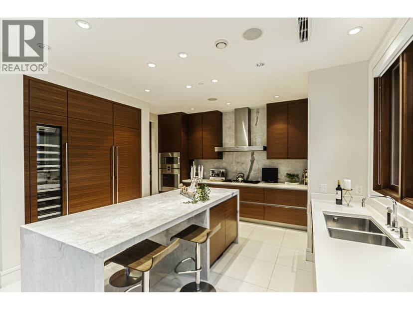 3875 W 36TH AVENUE, Vancouver, photo 3