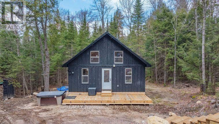 1820 &1814 Riding Ranch Road, Machar, photo 3