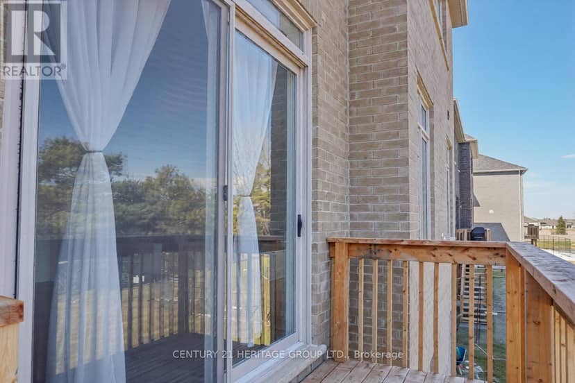 27 Orchid Crescent — photo 36 of 38