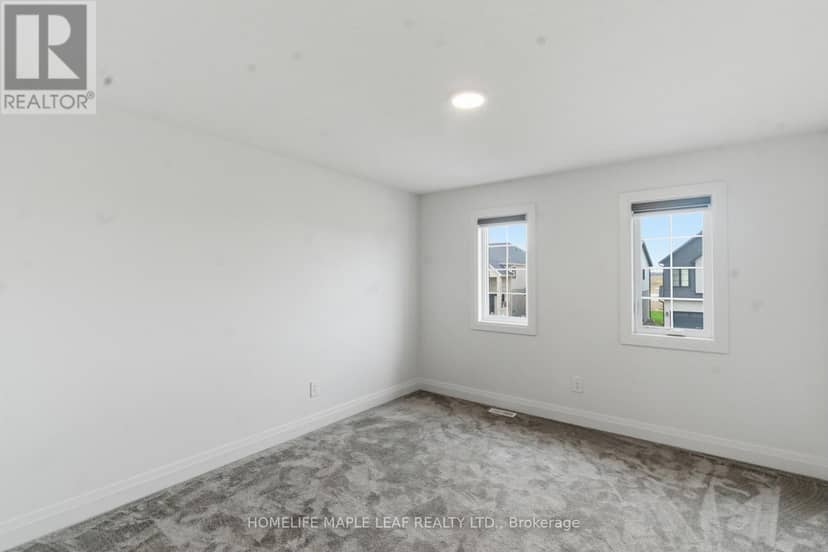 1566 Wright Crescent — photo 38 of 40