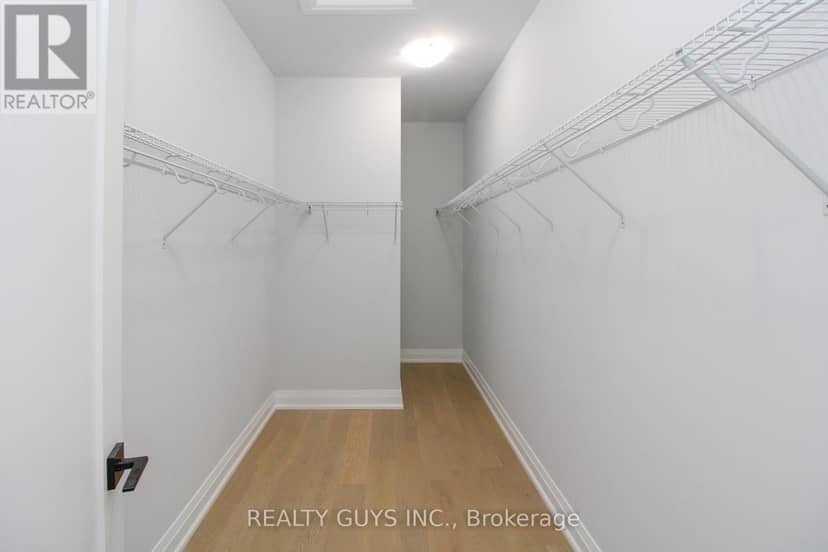 2418 Gwendolyn Court — photo 31 of 40