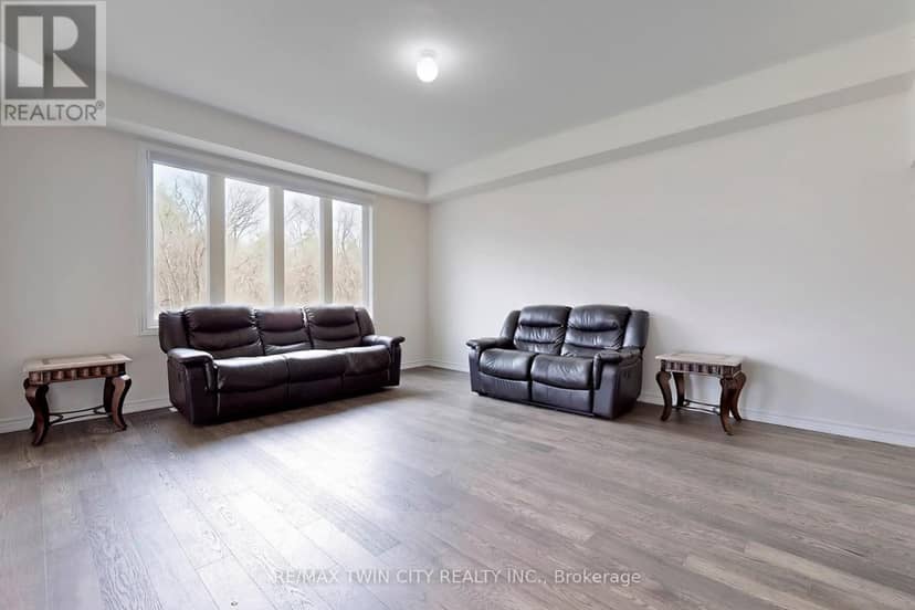 630 Lemay Grove, Peterborough, photo 3