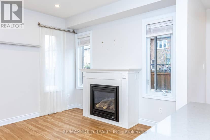 943 Transom Crescent — photo 23 of 40
