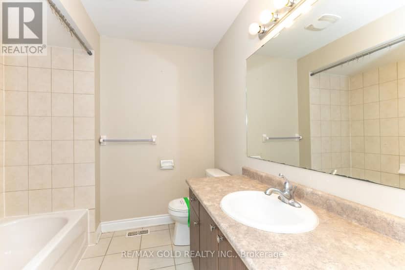 943 Transom Crescent — photo 36 of 40