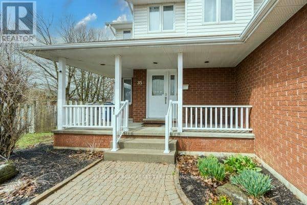35 Loraine Avenue — photo 2 of 33