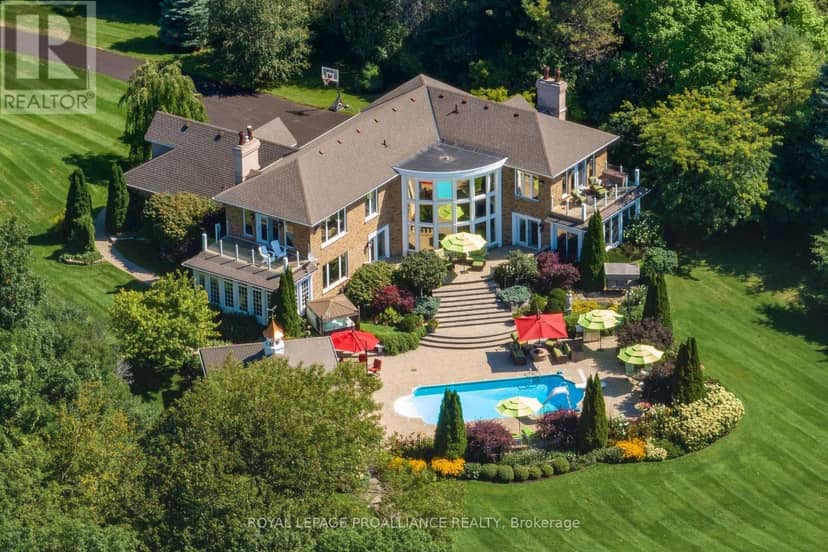1261 County Rd 20, Prince Edward County, photo 8