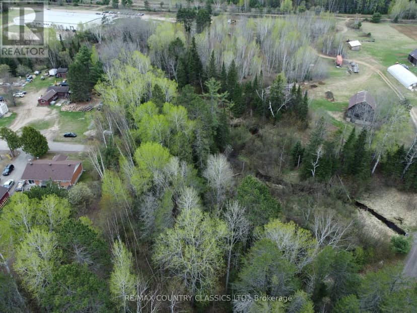 Ptlt 177/8 Murray Park Street, Madawaska Valley, photo 4
