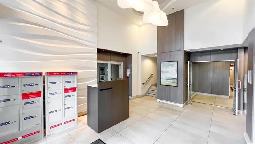 2205 13303 Central Avenue, Surrey, photo 2