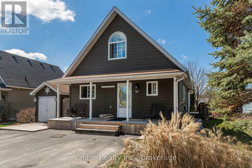 42 Madawaska Trail — photo 2 of 40
