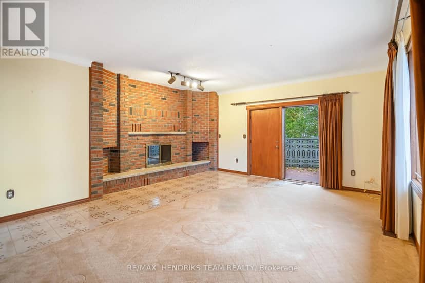 85 Westgate Park Drive — photo 13 of 40