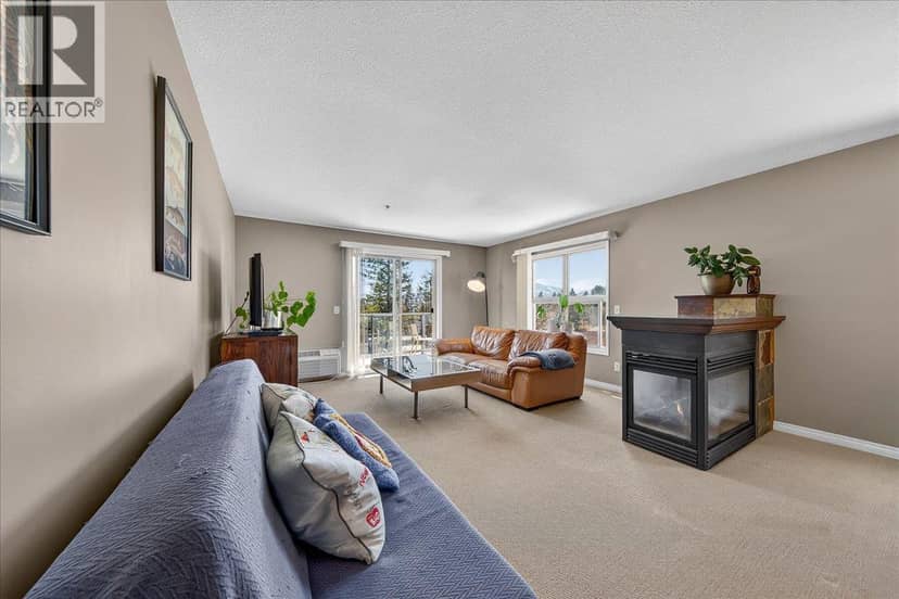 4884 Stanley Street Unit# 310, Radium Hot Springs, photo 4