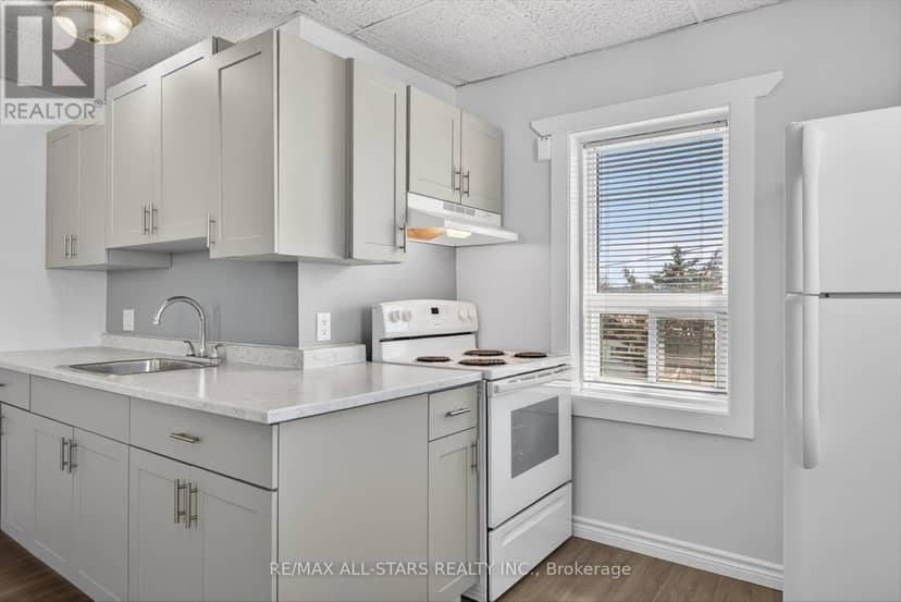 16 St David Street — photo 7 of 38