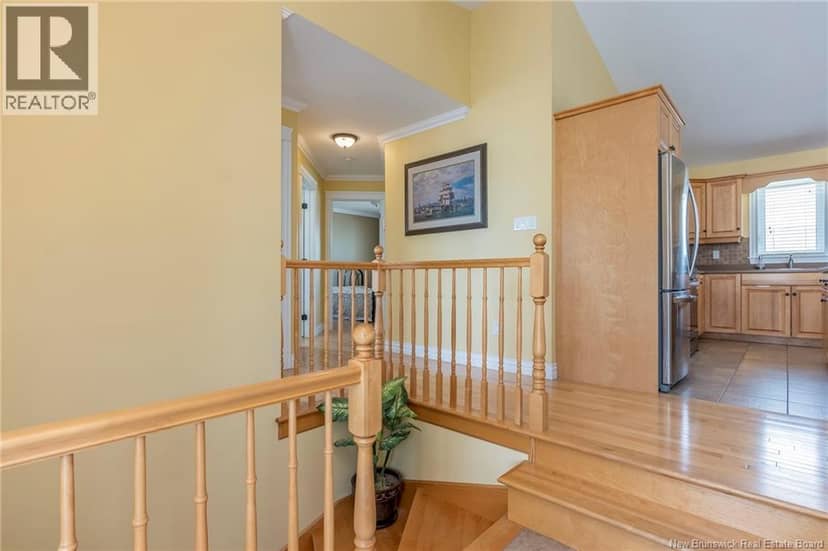 187 Leblanc Avenue — photo 11 of 40