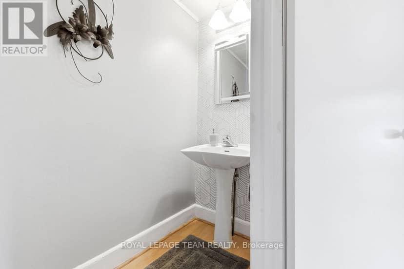 3709 Old Barrys Bay Road — photo 31 of 40
