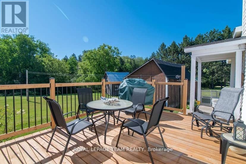 3709 Old Barrys Bay Road — photo 7 of 40