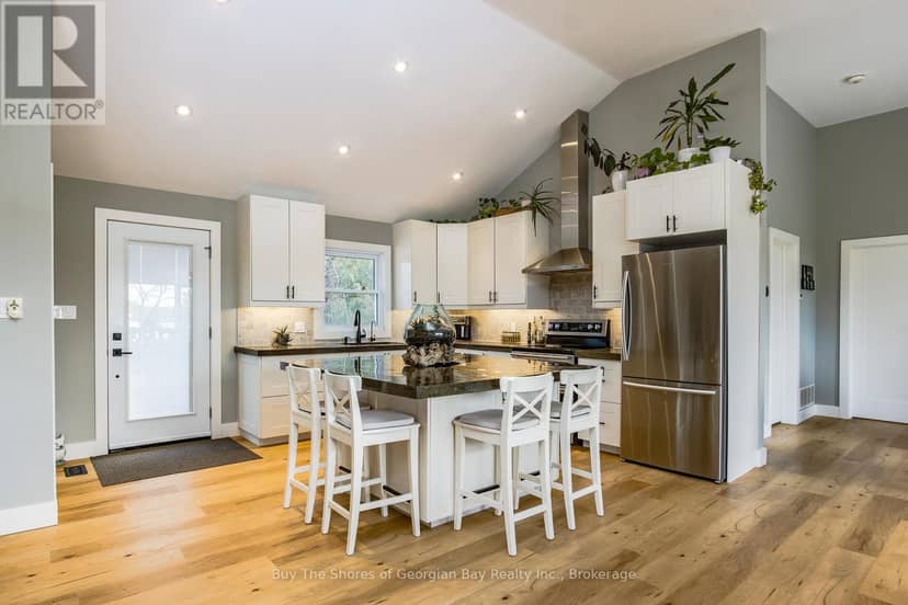 17 Wilcox Road — photo 9 of 40